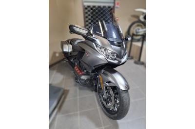 HONDA GL 1800 GOLDWING DCT