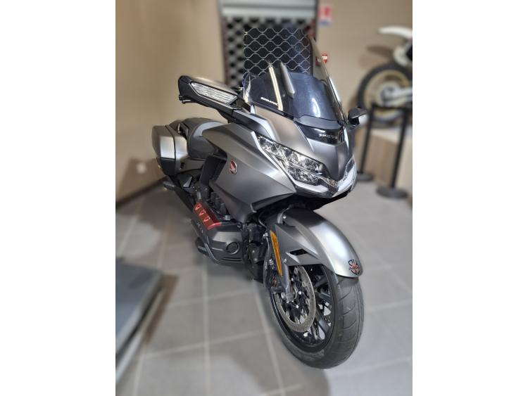 HONDA GL 1800 GOLDWING DCT