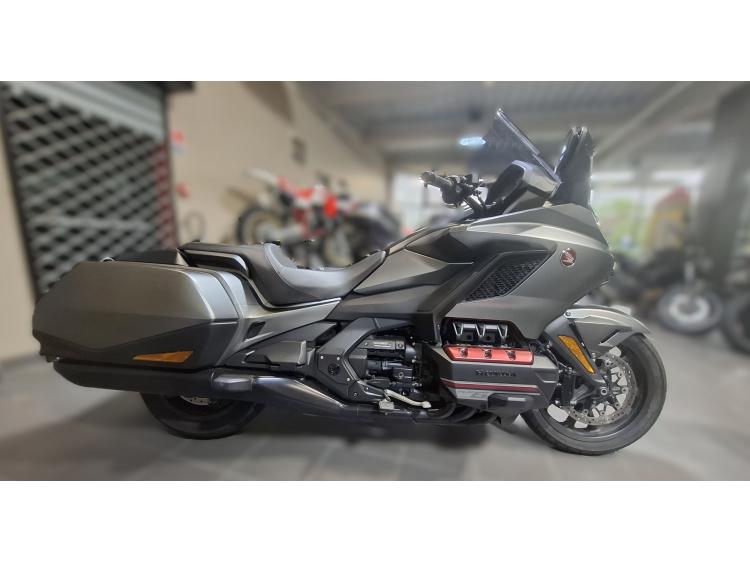 HONDA GL 1800 GOLDWING DCT