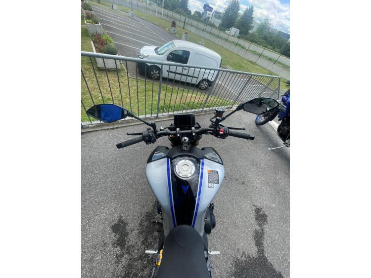 YAMAHA MT-09 SP