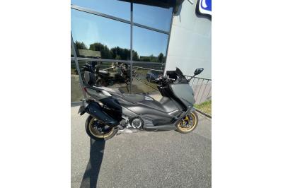 YAMAHA XP T-MAX 560