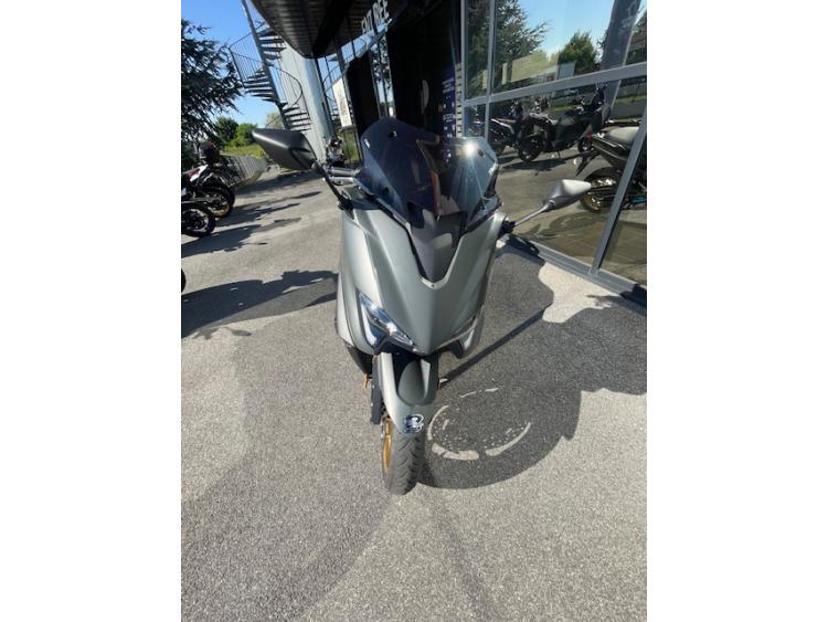 YAMAHA XP T-MAX 560