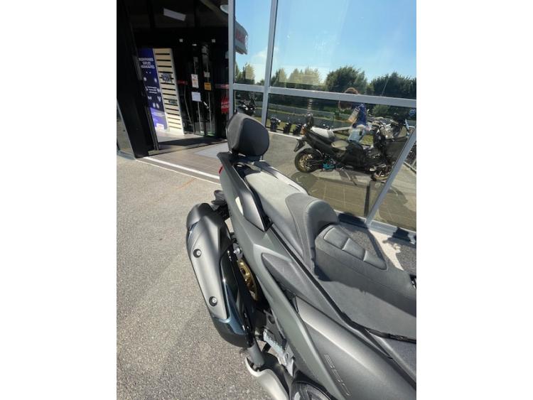 YAMAHA XP T-MAX 560