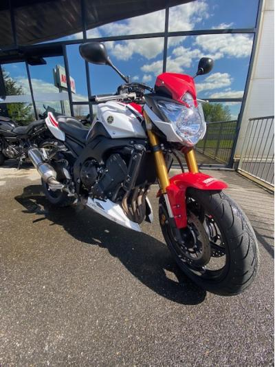 YAMAHA FZ8 N SPR