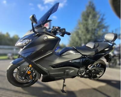 YAMAHA XP T-MAX 560 TECH MAX