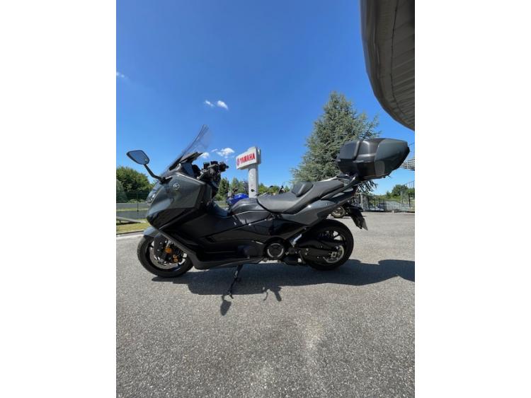 YAMAHA XP T-MAX 560 TECH MAX