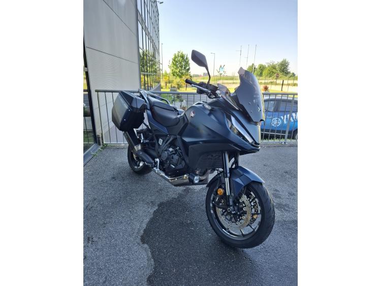 HONDA NT 1100 D