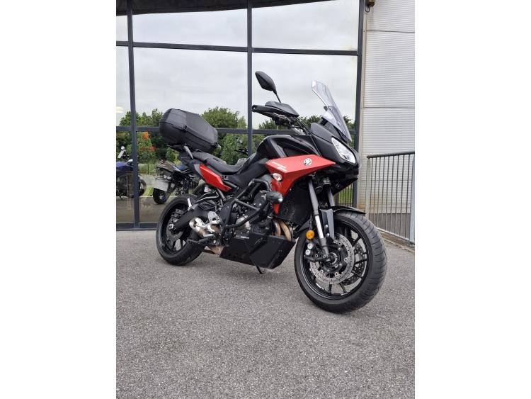 YAMAHA TRACER 900