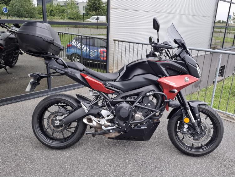 YAMAHA TRACER 900