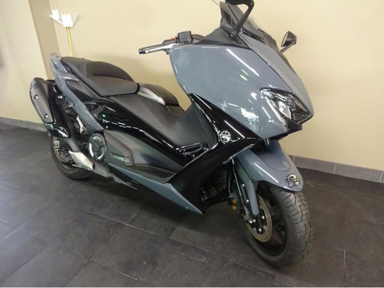 YAMAHA XP T-MAX 560 TECH MAX