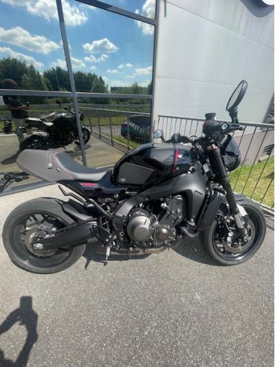 YAMAHA XSR 900
