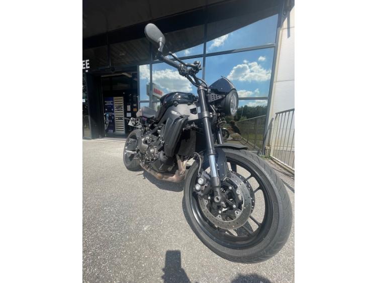 YAMAHA XSR 900