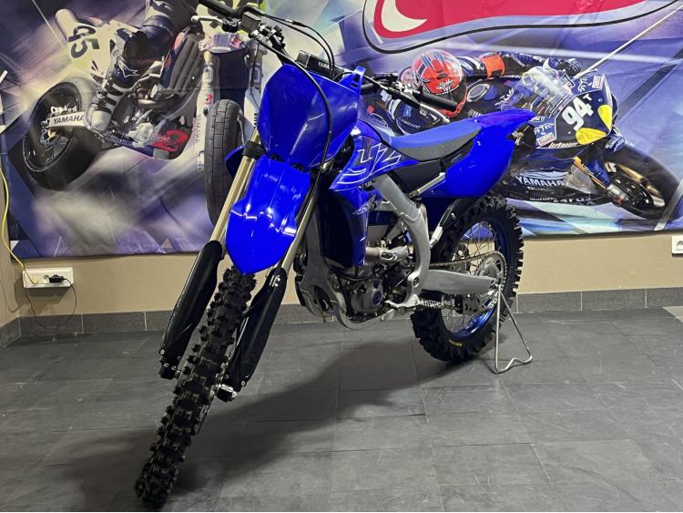 YAMAHA YZ450F