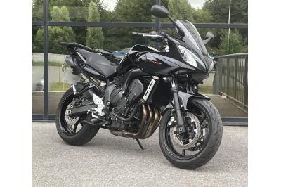 YAMAHA FZ6 (98CV)