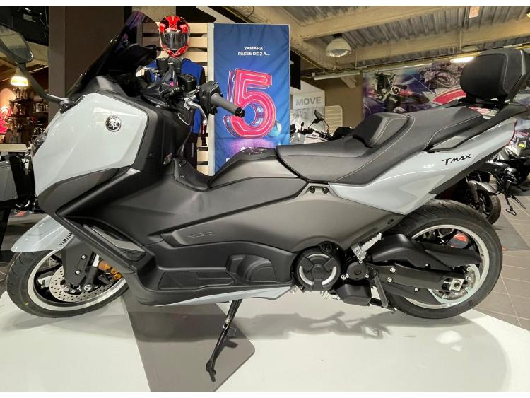 YAMAHA XP T-MAX 560 TECH MAX