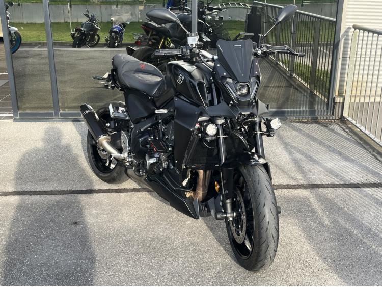 YAMAHA MT-09