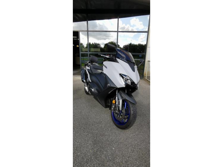 YAMAHA XP T-MAX 560