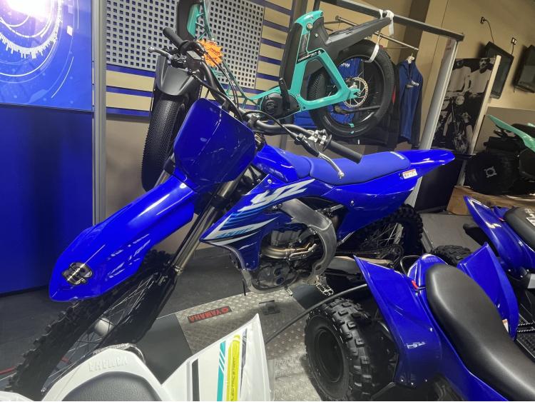 YAMAHA YZ450F