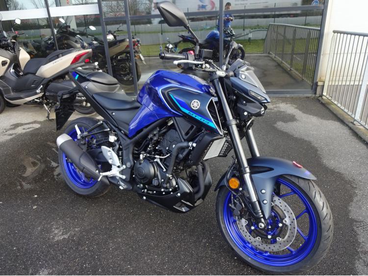 YAMAHA MT-03