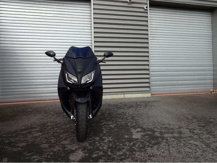 TMAX 530 CARBOHL