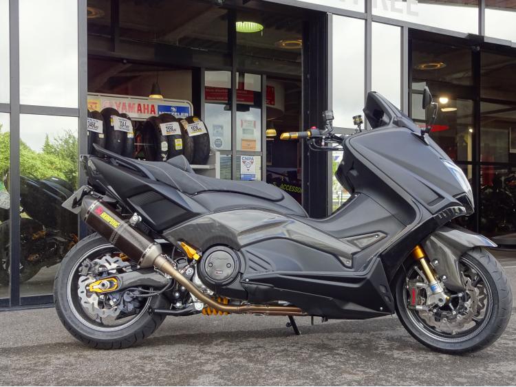 TMAX 530 CARBOHL