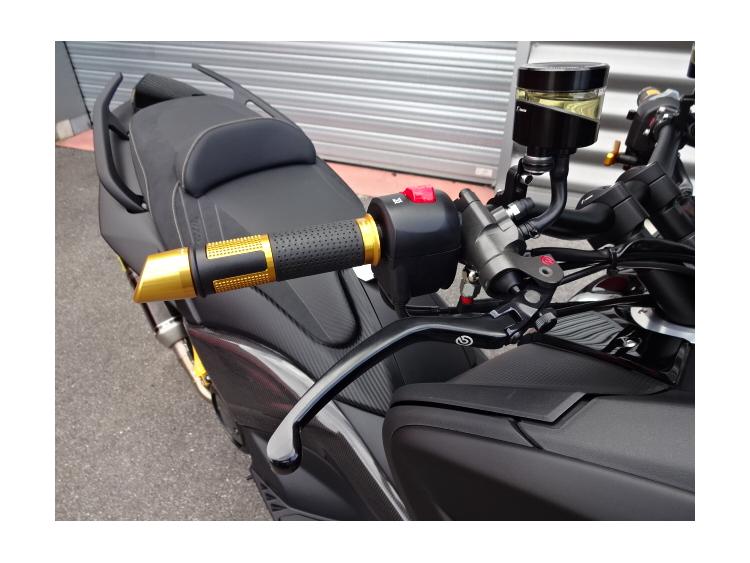 TMAX 530 CARBOHL