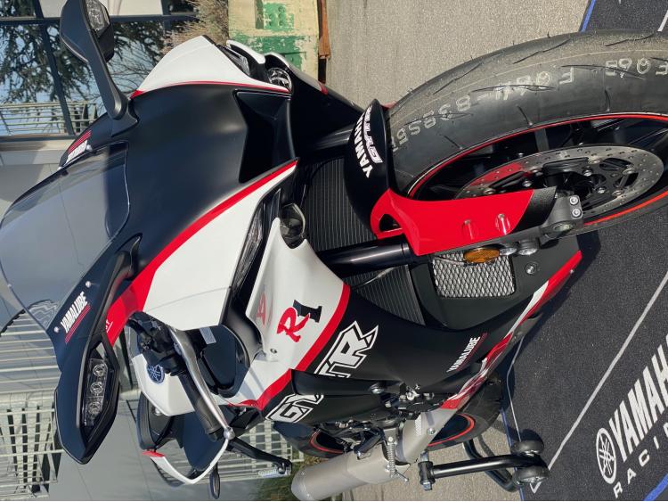 YZF-R1 SERIE GYTR 2024