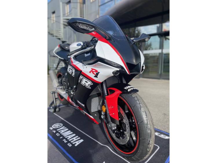 YZF-R1 SERIE GYTR 2024