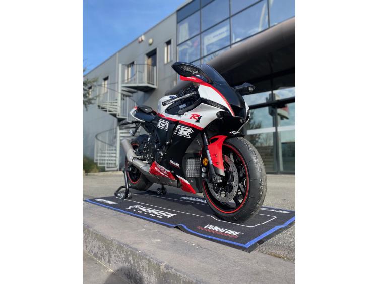 YZF-R1 SERIE GYTR 2024