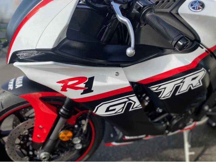 YZF-R1 SERIE GYTR 2024